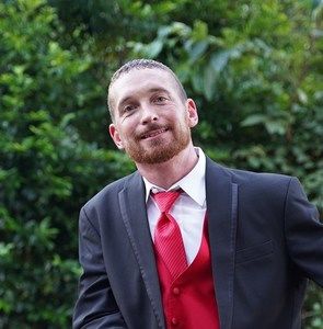 Meet your Posher, Benefield